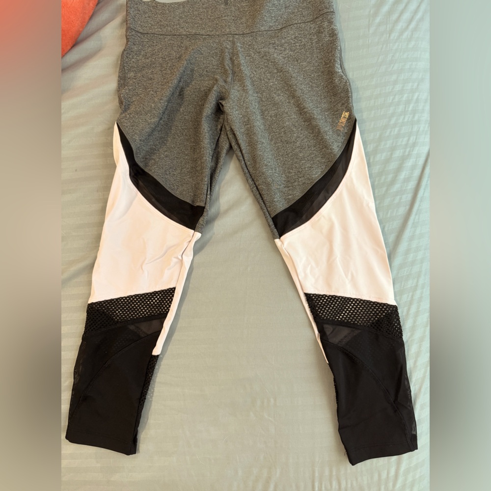 Pink Crop Legging women’s Medium